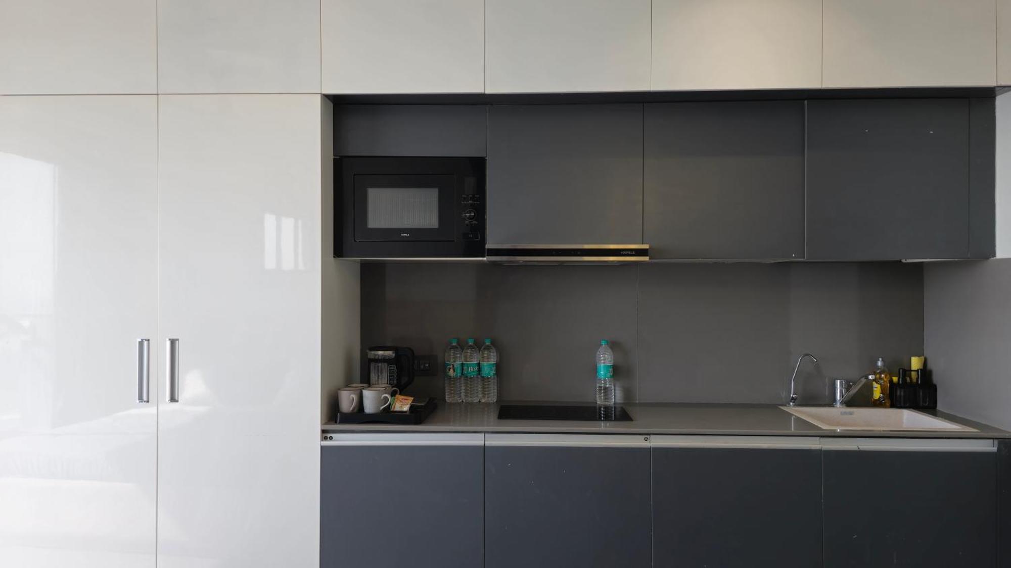 The Luxe Living Otel Noida Dış mekan fotoğraf